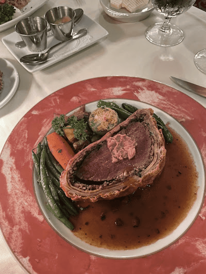 Beef Cheeks, Wellington, and Steaks Bring Comfort With Polish
