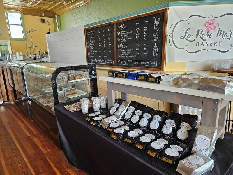 La Rose Marie Bakery & Boutique (Sully)