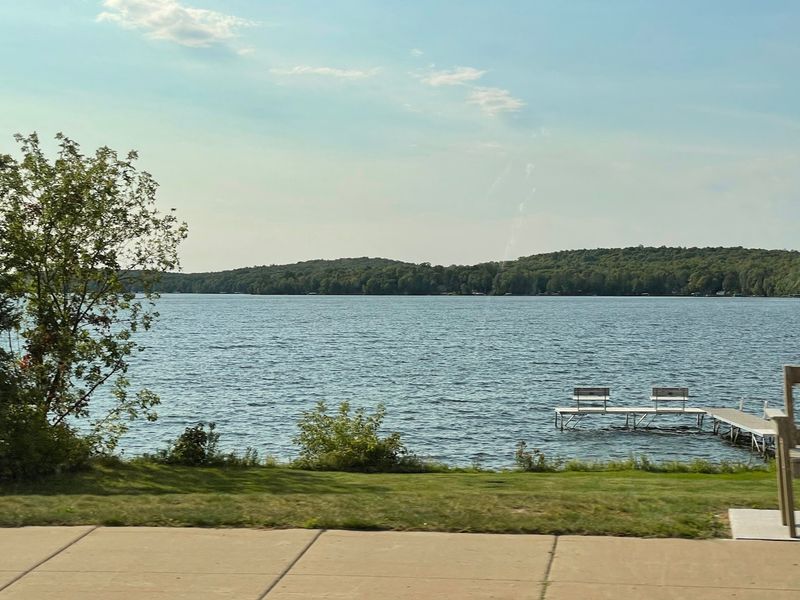 North Twin Lake Scenic Lookout - Phelps