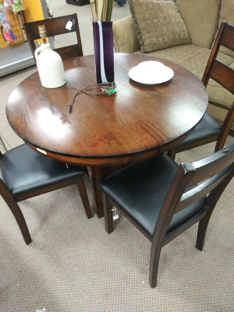 Find Home Decor That Makes a Room Feel Finished