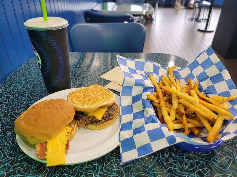 Charlies Hamburgers - Folsom