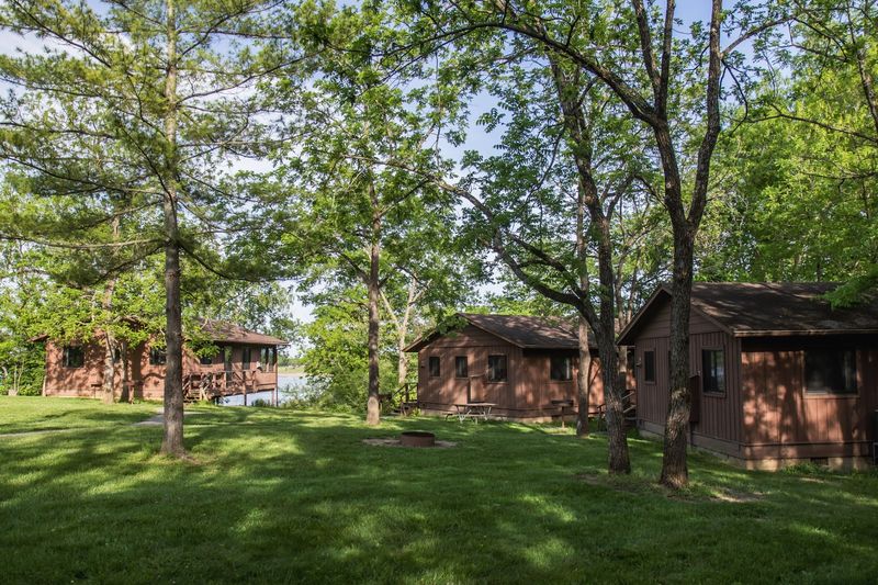 Deer Creek State Park Lodge Cabins - Mount Sterling
