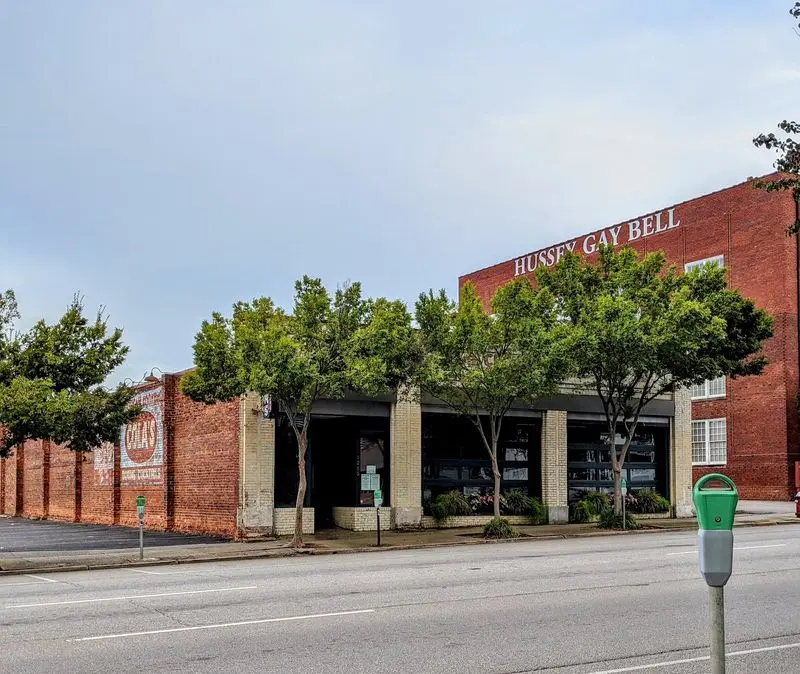 Cola's Restaurant - Columbia