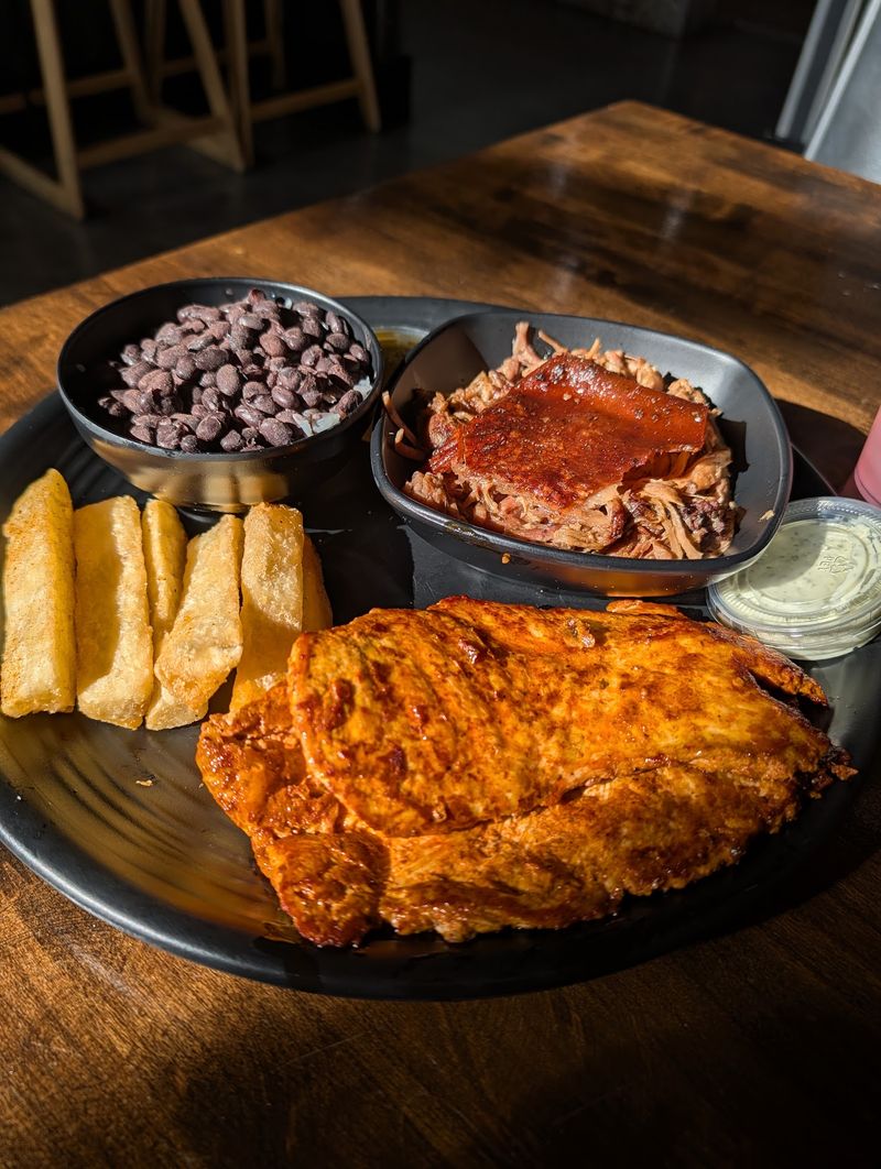 Lechon Latin BBQ & Bar &ndash; Raleigh (Puerto Rican)