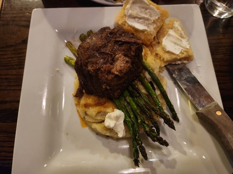 Deer Park Tavern - Newark