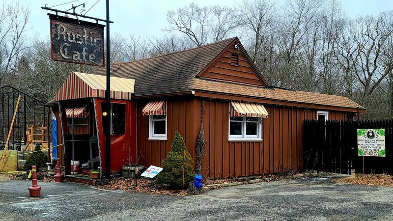 The Rustic Café (East Lyme)