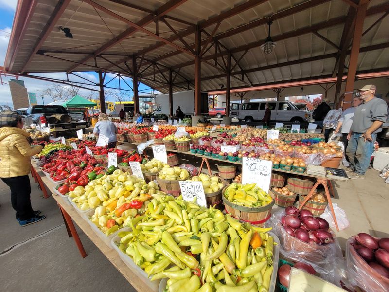 A Busy Morning Worth Stretching at West Allis Farmers Market - West Allis