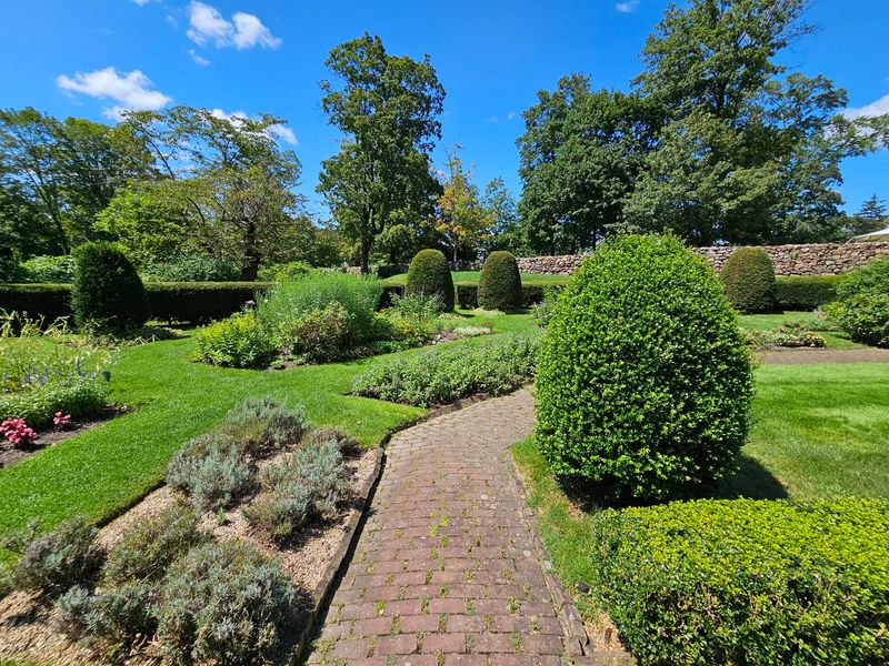 Estate Beauty at Hill-Stead Museum Gardens - Farmington
