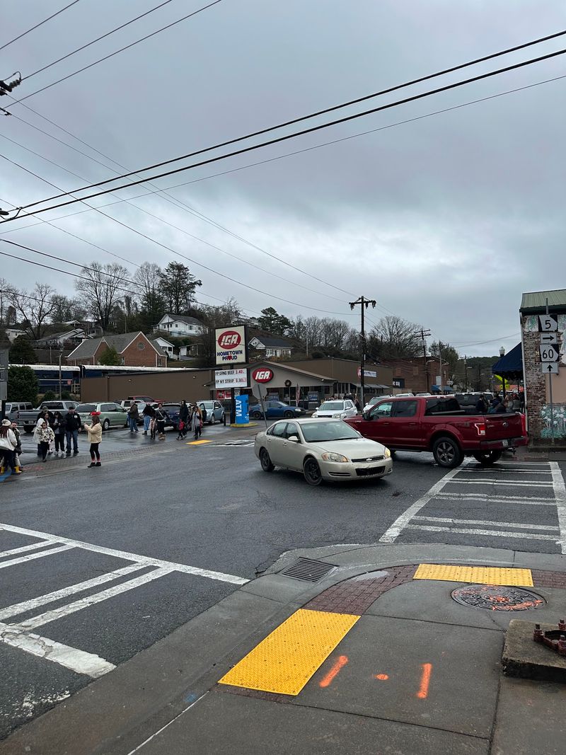 McCaysville - A Tiny River Town Where Georgia Meets Tennessee