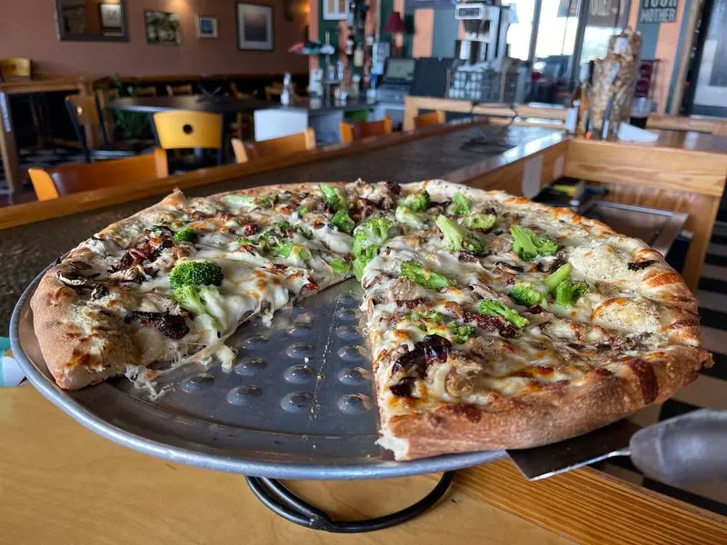 A Beach Drive Detour to Gidget's Pizza and Pasta - Avon
