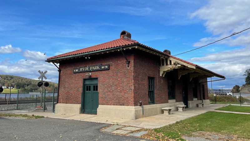 Hyde Park Railroad Station Museum, Hyde Park