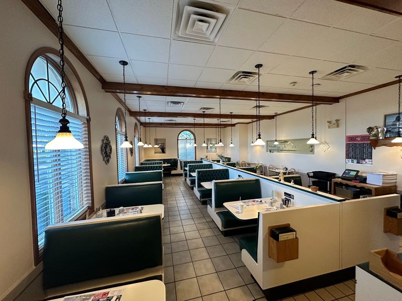Country Carriage Restaurant - Swartz Creek