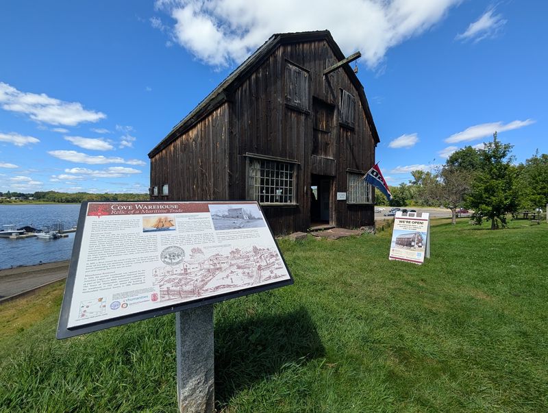 Colonial Echoes in Wethersfield - Wethersfield, Hartford County,