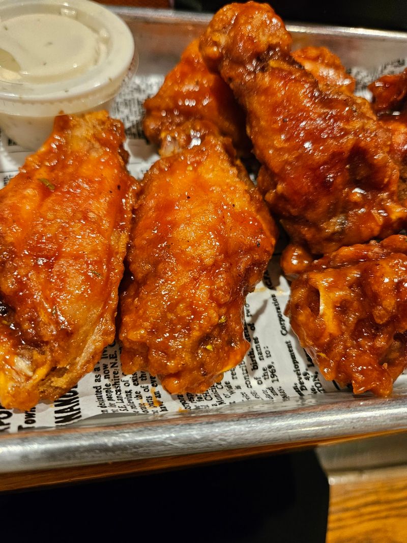Saint James Irish Pub (Fall River)