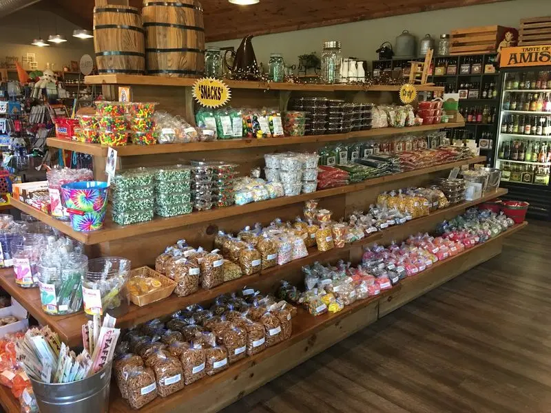 Candy Shelves That Wake Up Childhood Memories