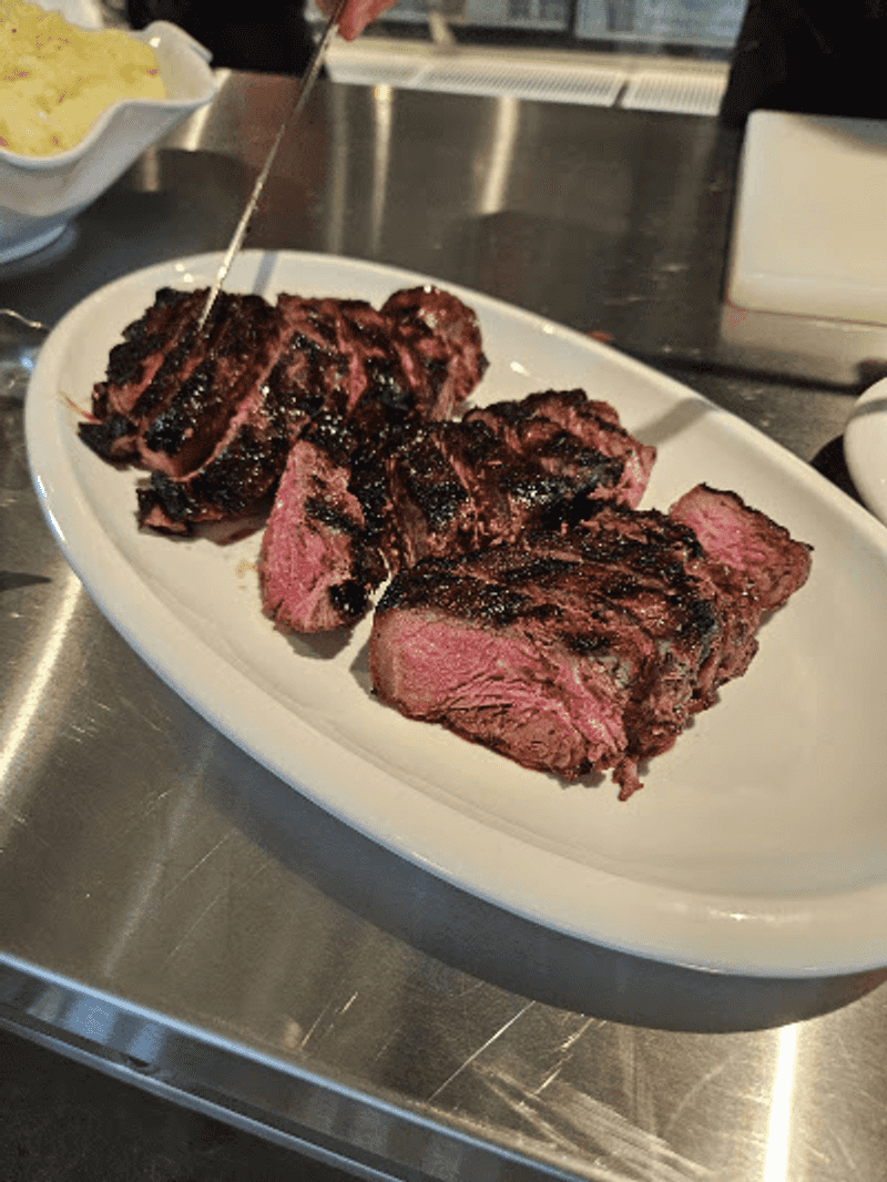 Steakhouse Favorites Without The White Tablecloth Pressure
