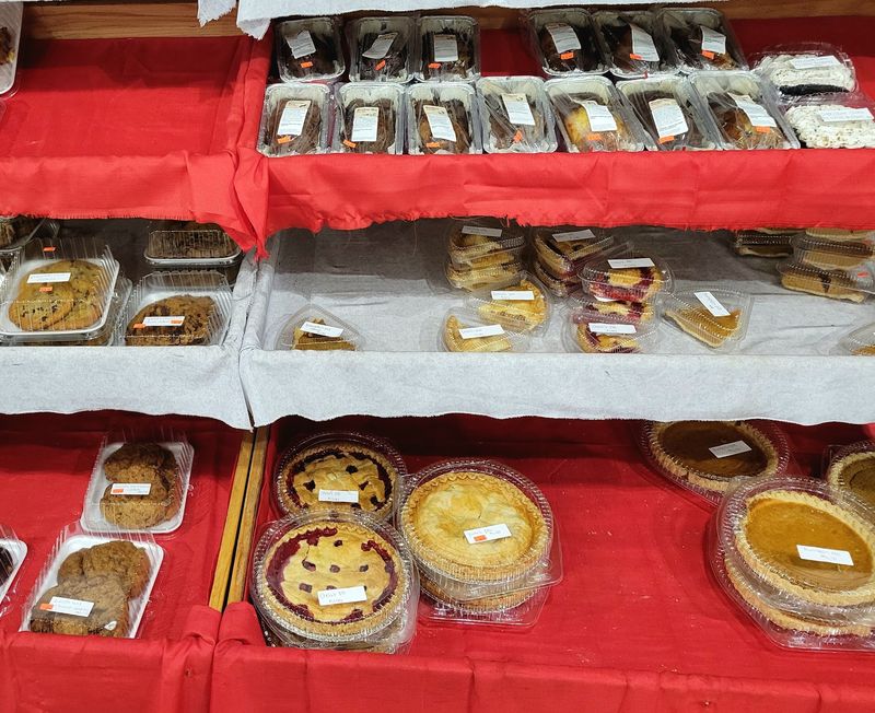 Browse the Amish Baked Goods