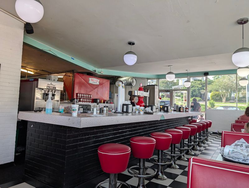 Sno-Cap Drive in - North Augusta