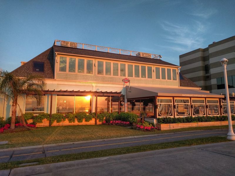 Waterman's Surfside Grille, Virginia Beach