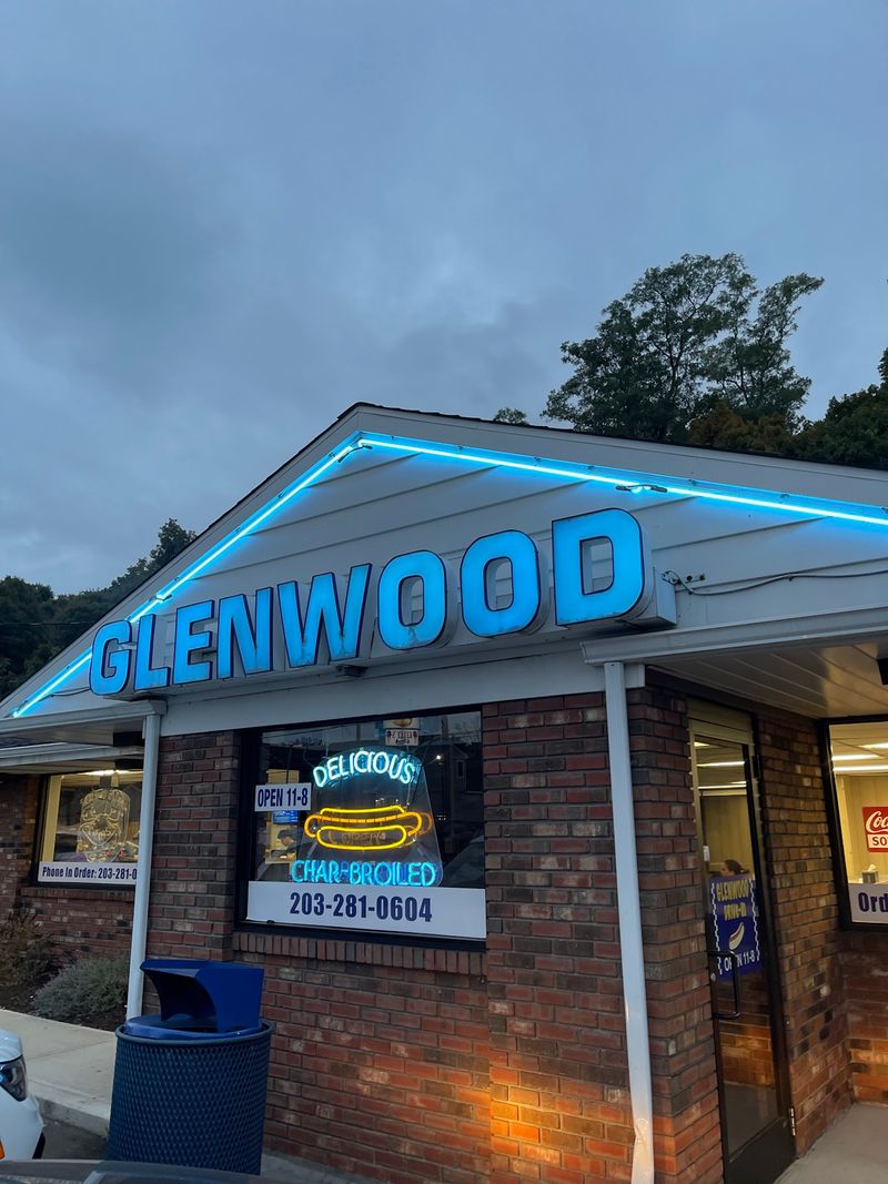 Glenwood Drive-In - Hamden