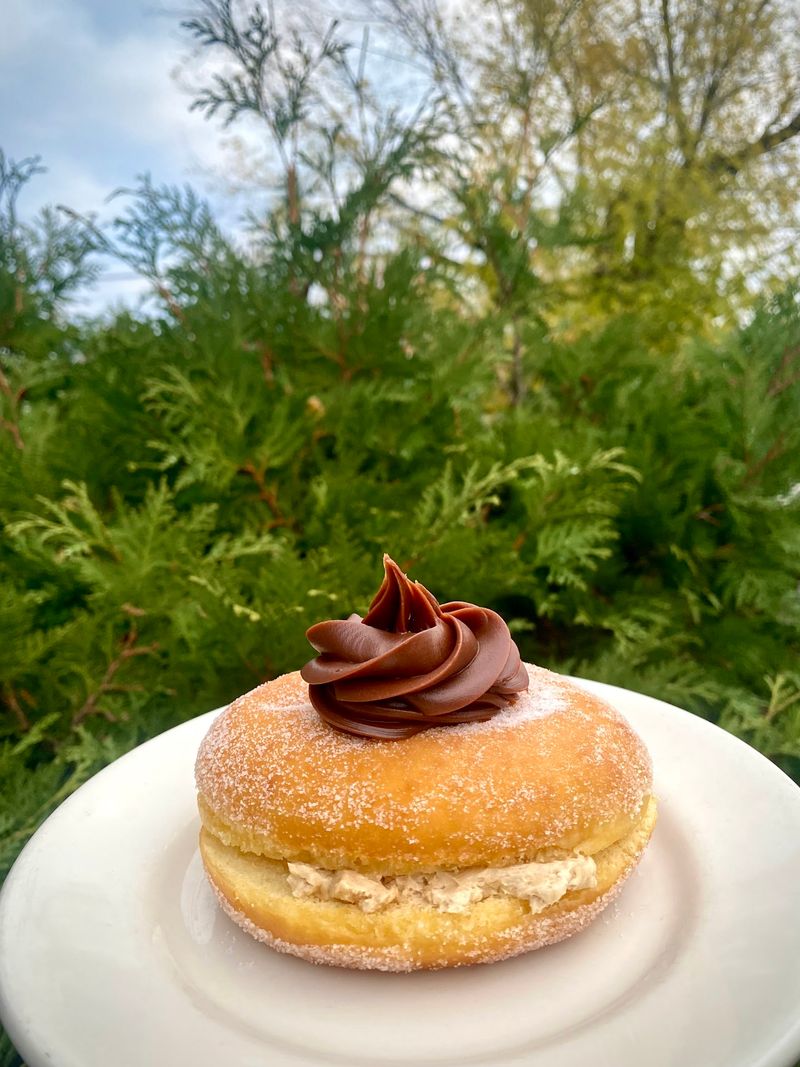 Donuts By Design - Fish Creek