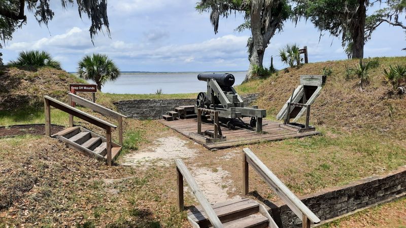 Fort McAllister State Historic Park