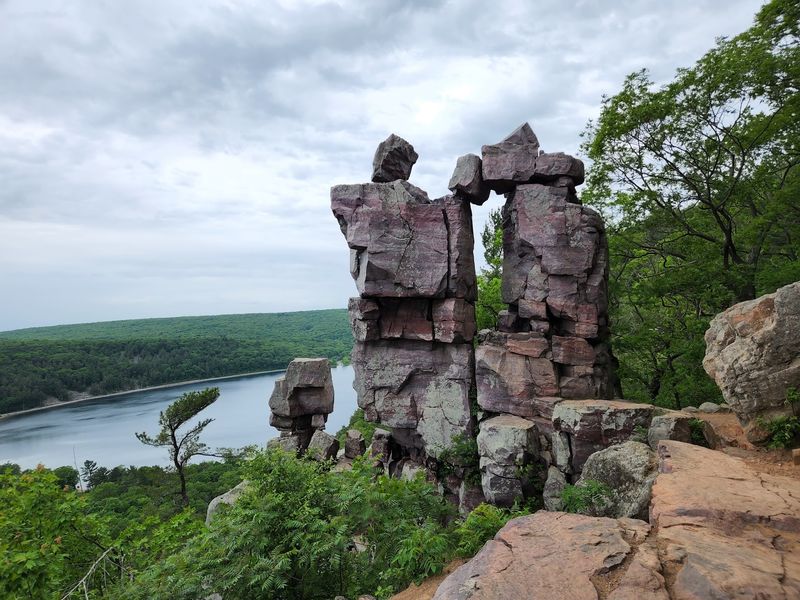 Devil&rsquo;s Lake State Park - Baraboo