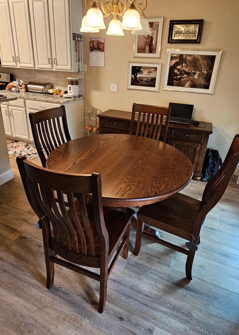 Amish Home Furnishings - Spring