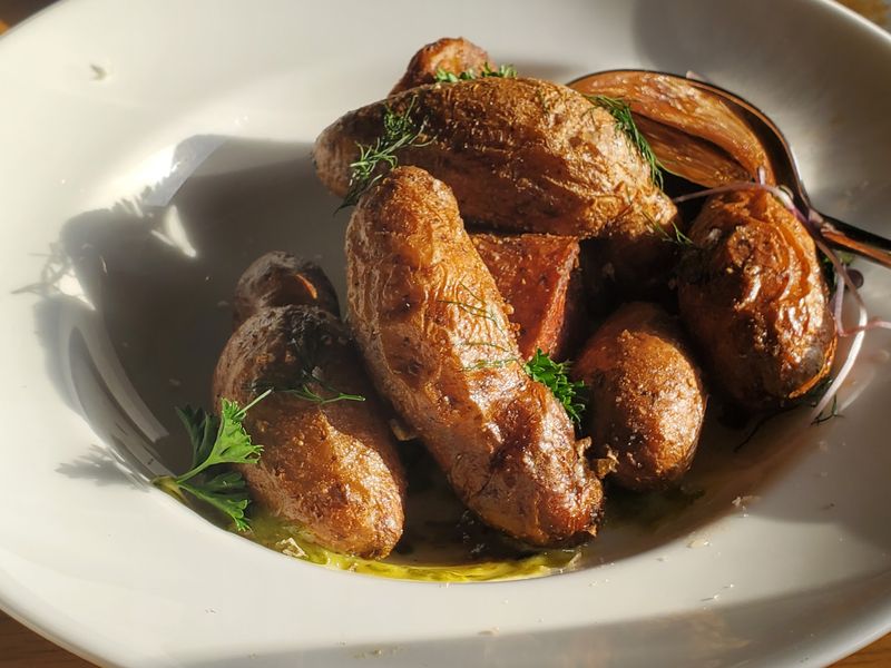 A Farm-to-Table Philosophy That Starts Close to Home