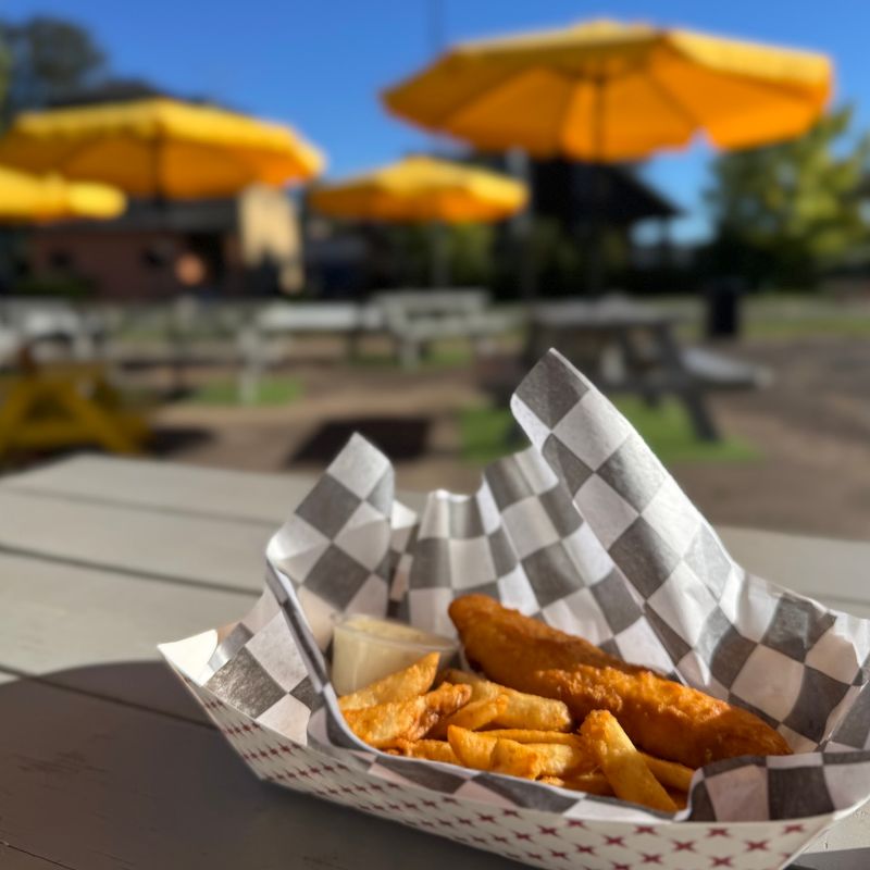 Dave's Drive-In, Chicopee, Hampden County