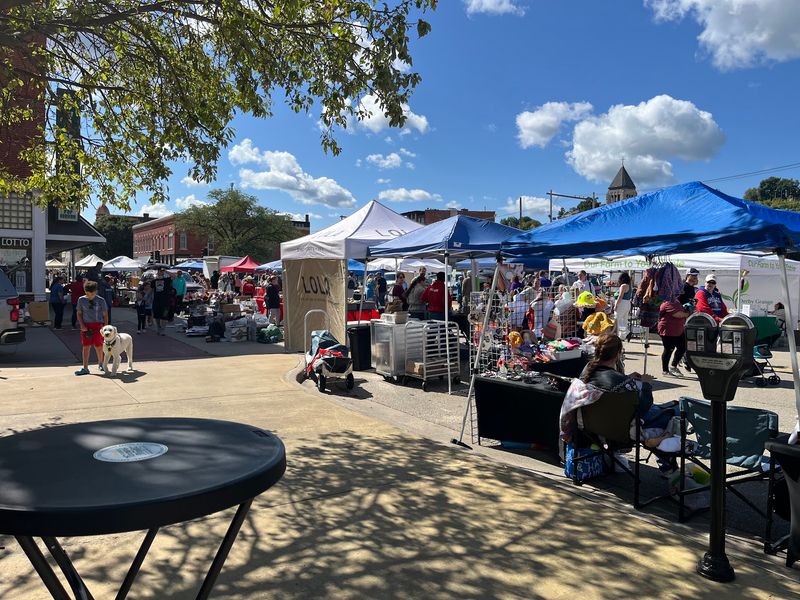 Dubuque Farmers' Market &mdash; Dubuque