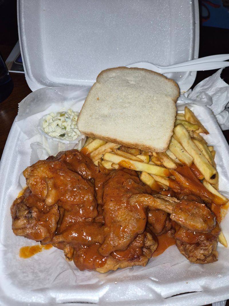 Del's Wings N Things