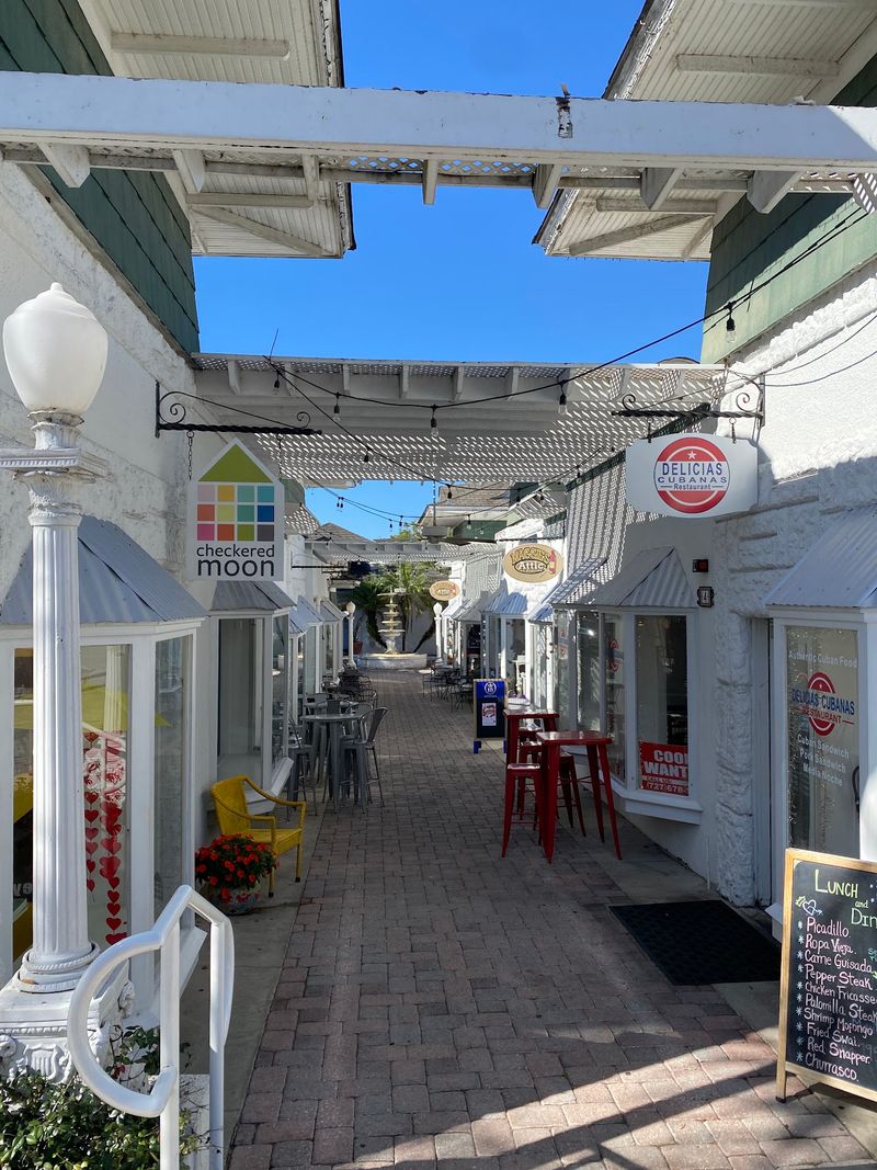 Mount Dora Historic Downtown – Mount Dora