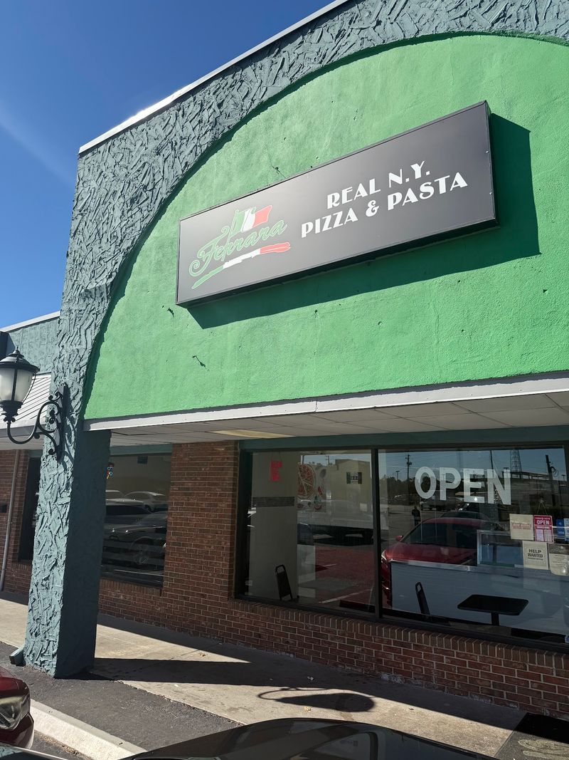 A Shopping Center Slice Worth Finding