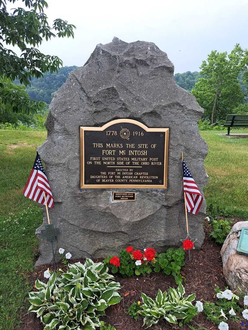 Fort McIntosh, Beaver, Beaver County,