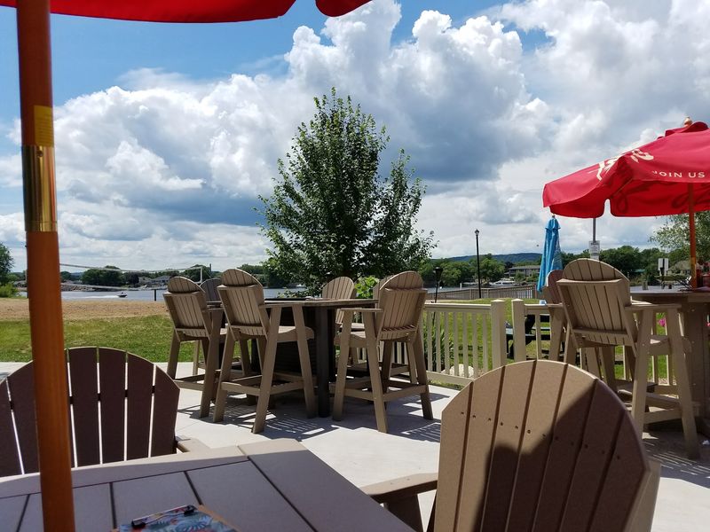 Moxie's Pub & Tiki Bar, La Crosse