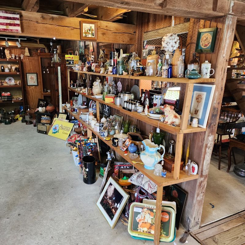 A scenic detour with personality at Hocking Hills Market, Rockbridge