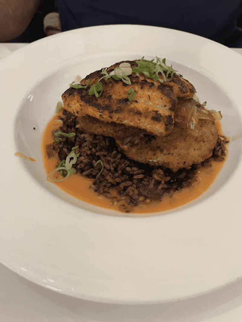 Lowcountry Seafood That Feels Like the Harbor Nearby