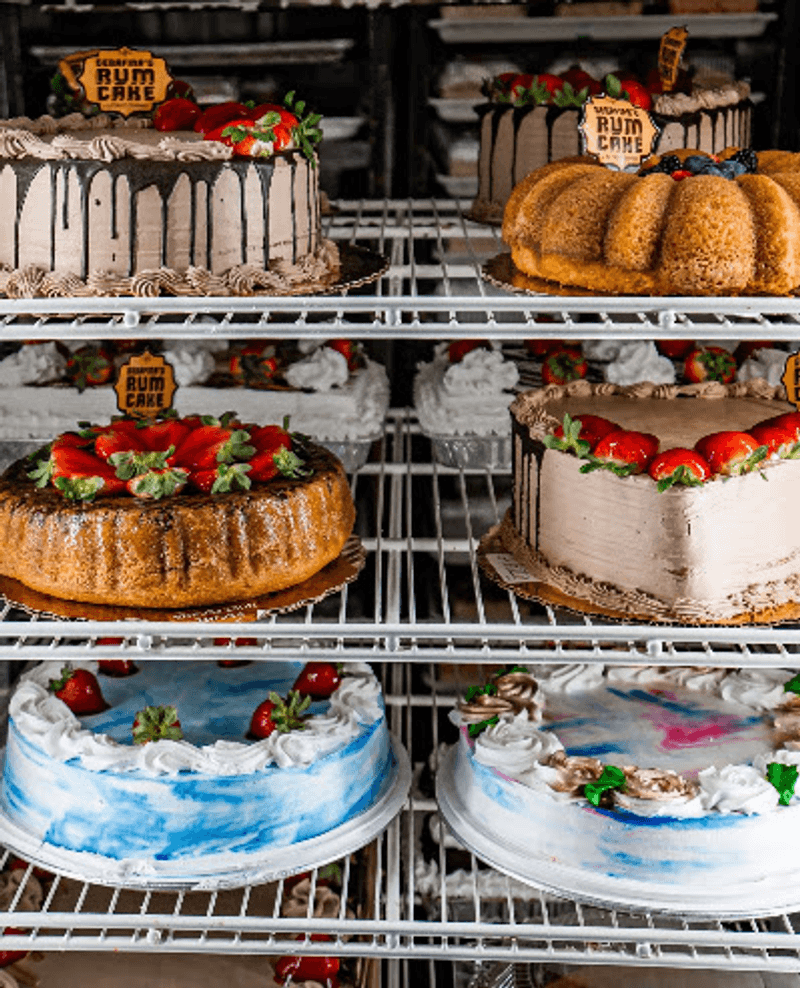 Custom Cakes Ready for Family Moments