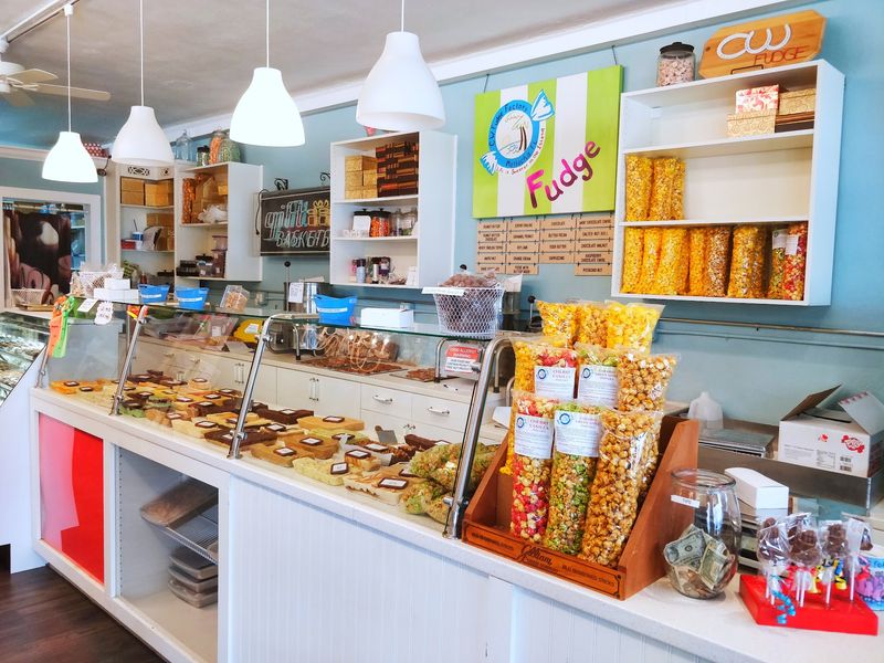 Cw Fudge Factory LLC