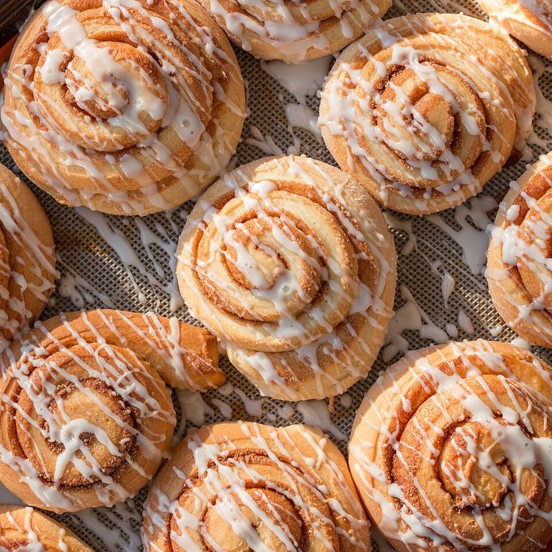 Giant Cinnamon Rolls from Iowa Bakeries