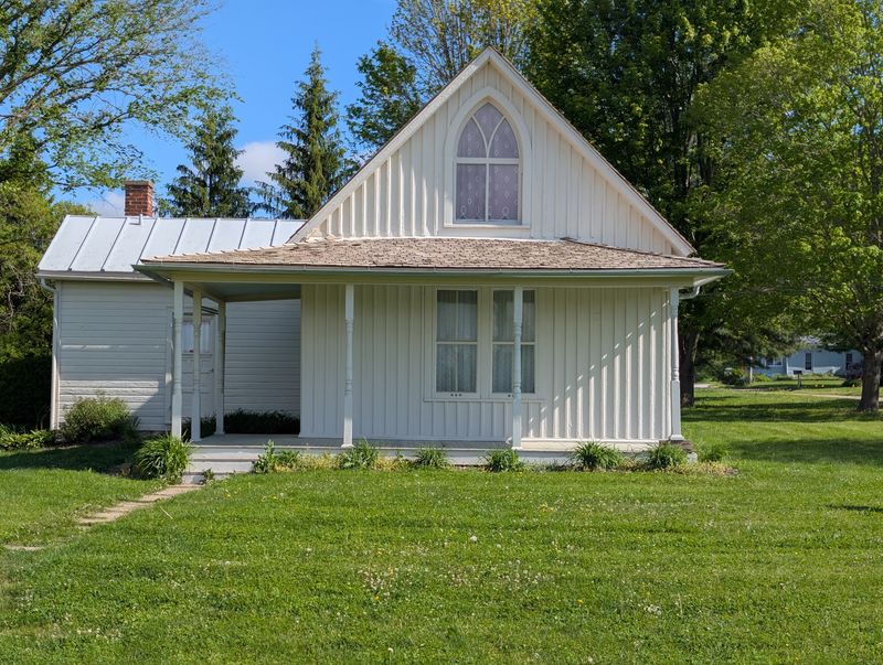 American Gothic House Center - Eldon