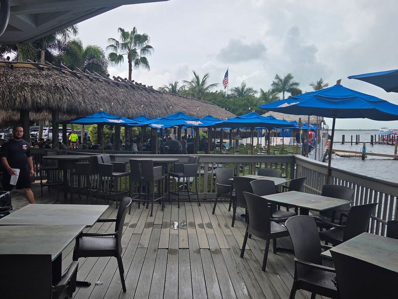 Jimmy Johnson's Tiki Bar, Key Largo