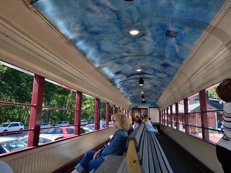 Open-Air Cars Put Families Right Beside the Scenery