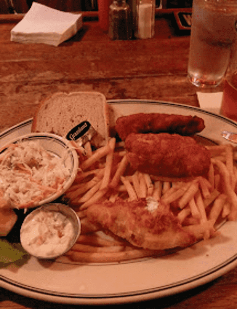 A True Wisconsin Plate With All the Extras
