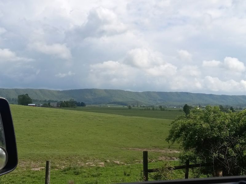 Burke's Garden Road - Tazewell County