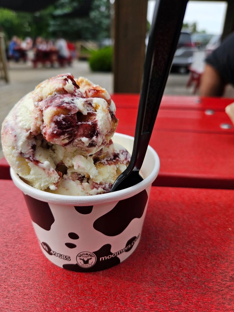 Moomers Homemade Ice Cream - Traverse City