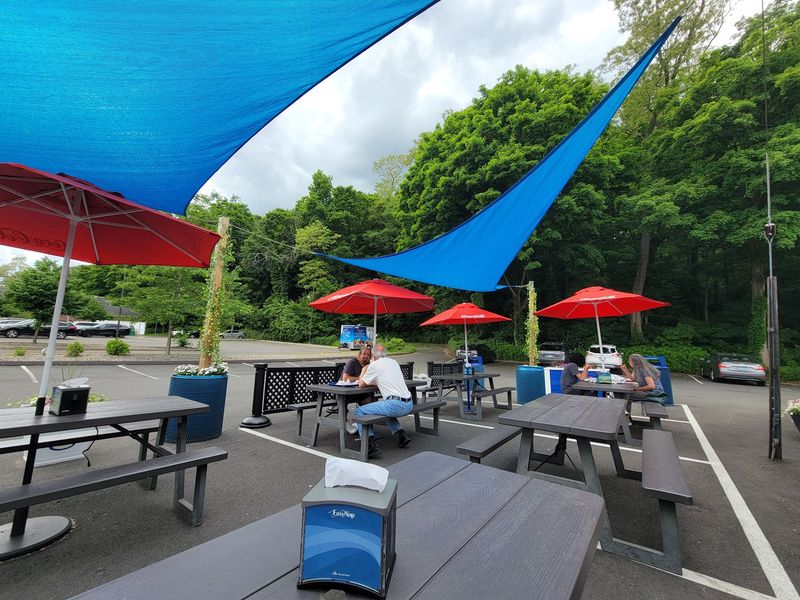 Glenwood Drive-In - Hamden