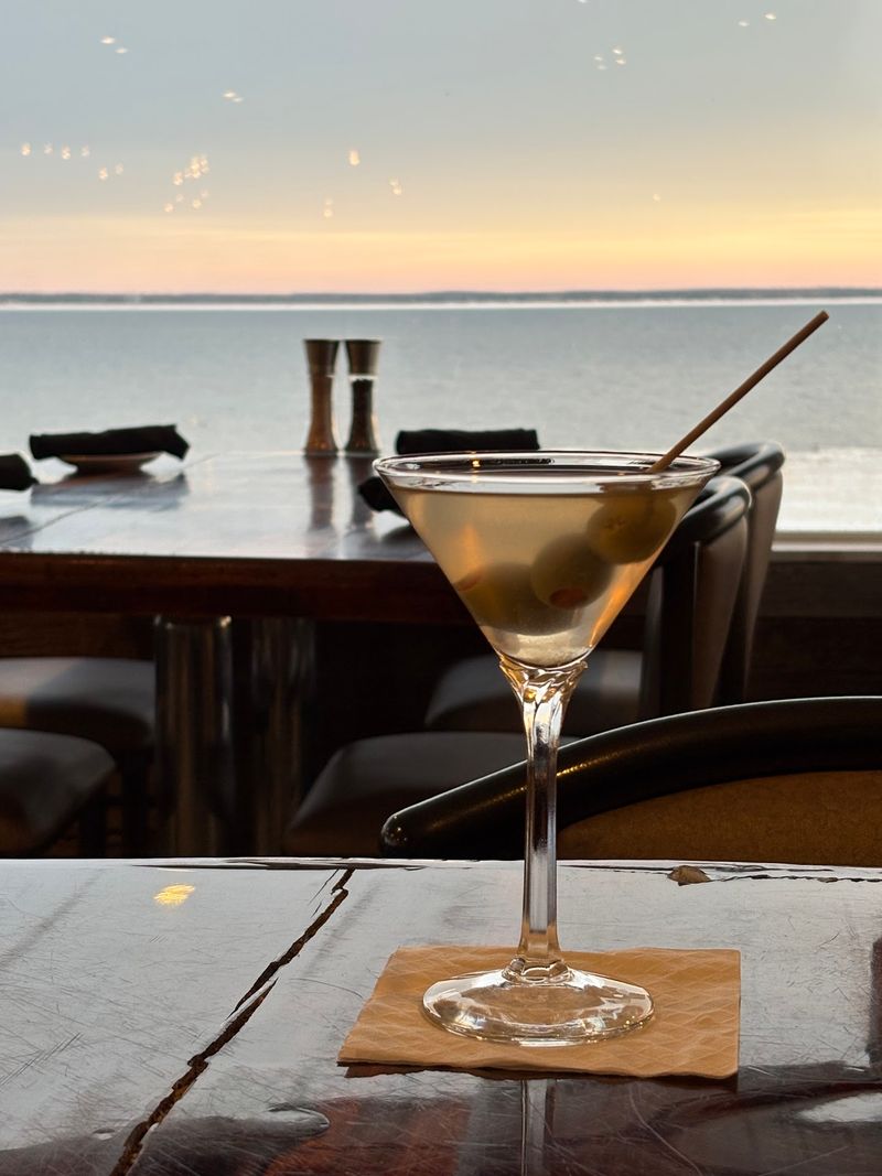Quiet Lake Michigan Light at Freshwater Tavern