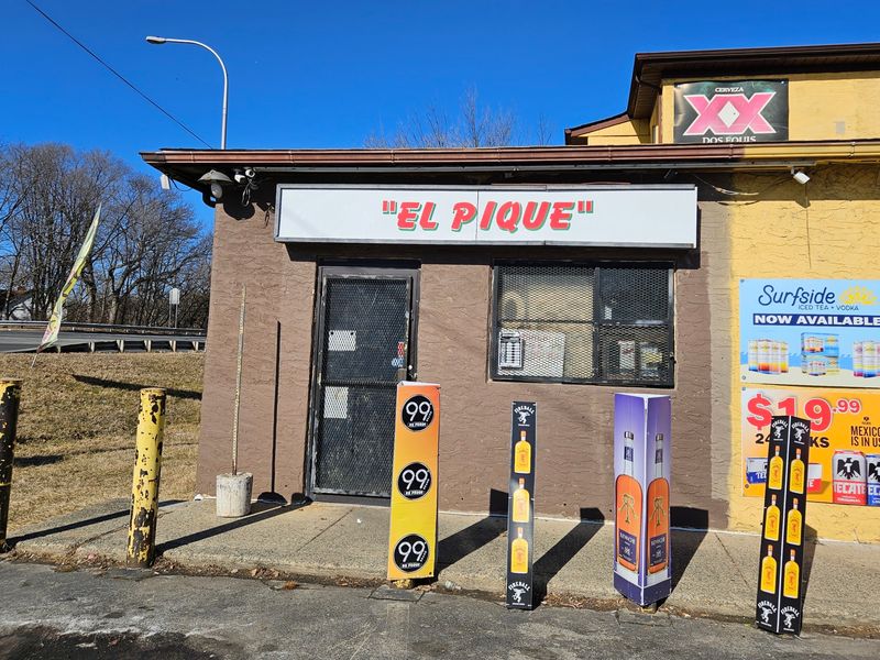 El Pique - Wilmington